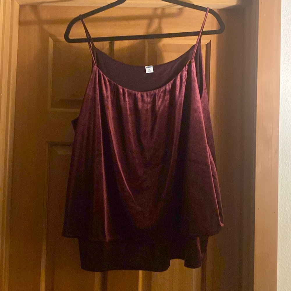 Burgundy Old Navy velvet tank.